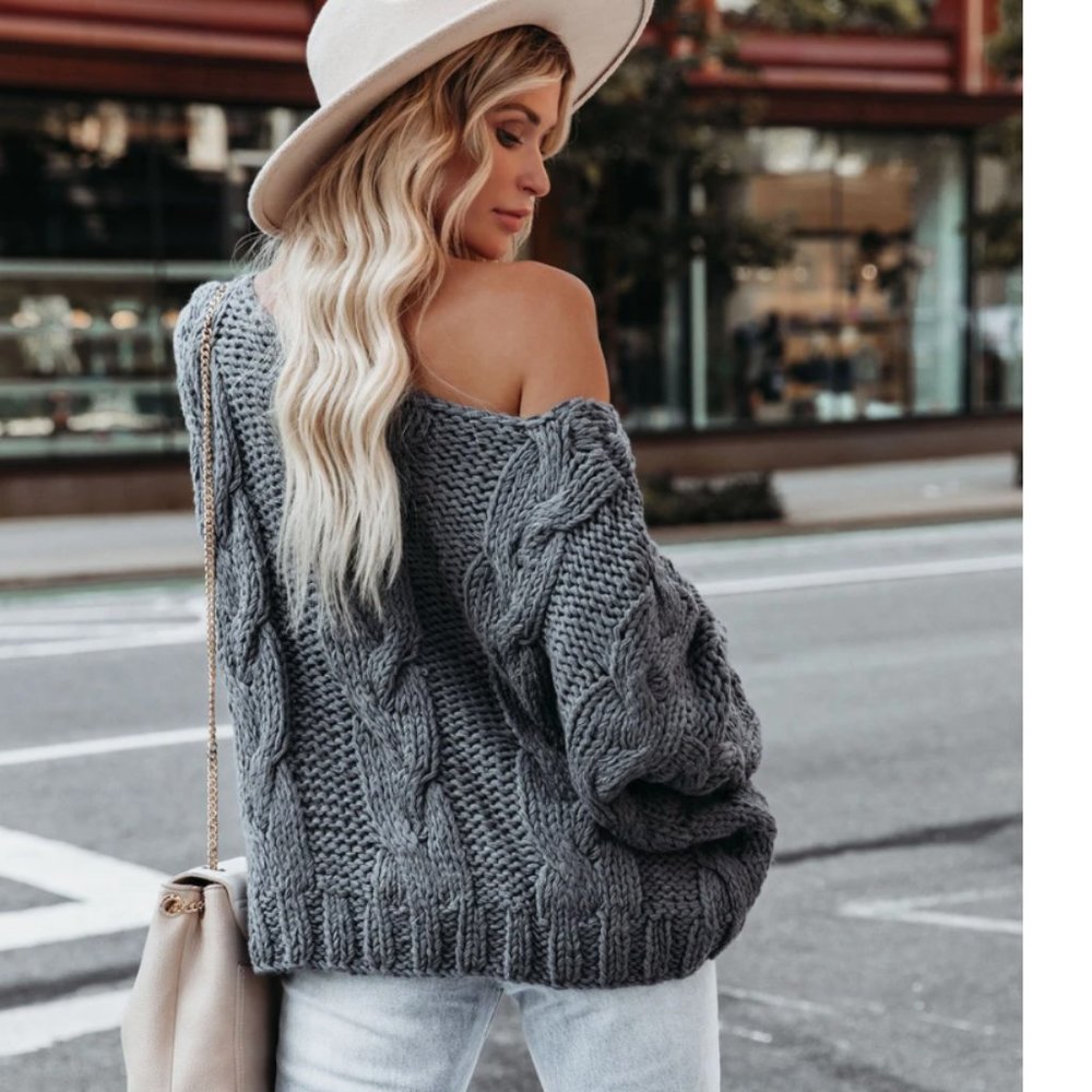 EMMA Cable Knit Sweater - Picture 3 of 9